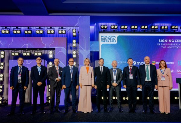 Romania, Moldova sign memorandum to launch new stock exchange (PHOTO)