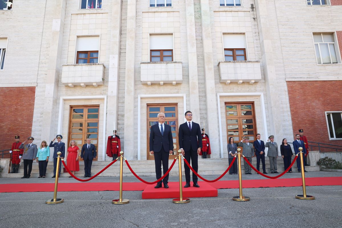 Bulgaria, Albania reinforce defense ties amid new threats (PHOTO)