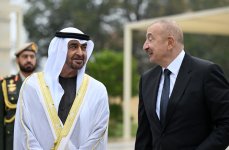 President Ilham Aliyev, UAE President view bullet-riddled monuments of prominent Azerbaijani figures in Shusha (PHOTO)