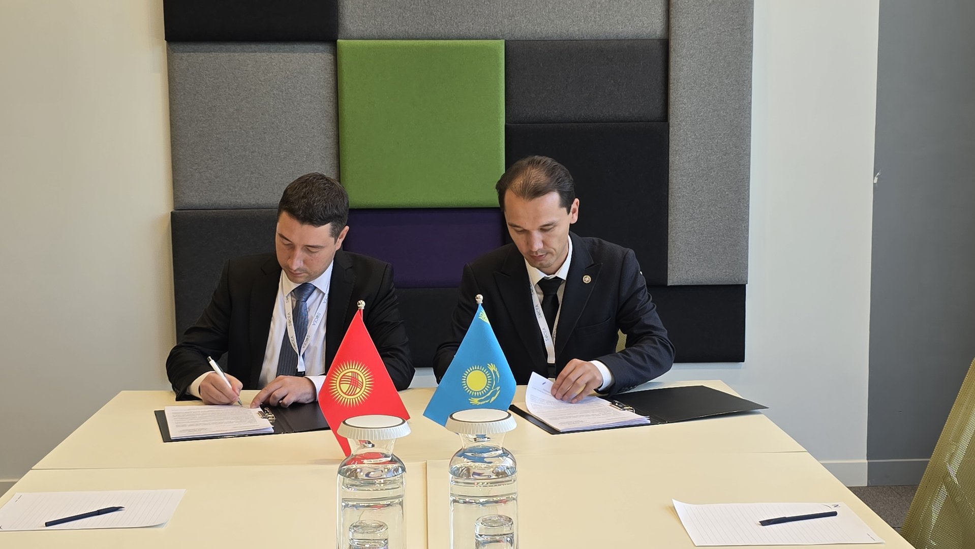 Kyrgyzstan and Kazakhstan launch new scenic mountain air corridor