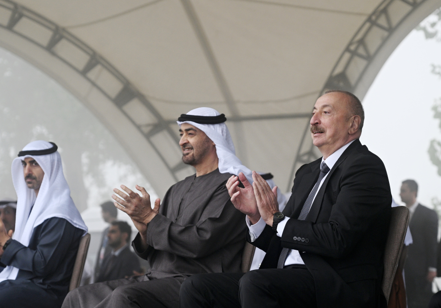 President Ilham Aliyev, UAE President watch Karabakh horses show at Jidir Duzu (PHOTO)