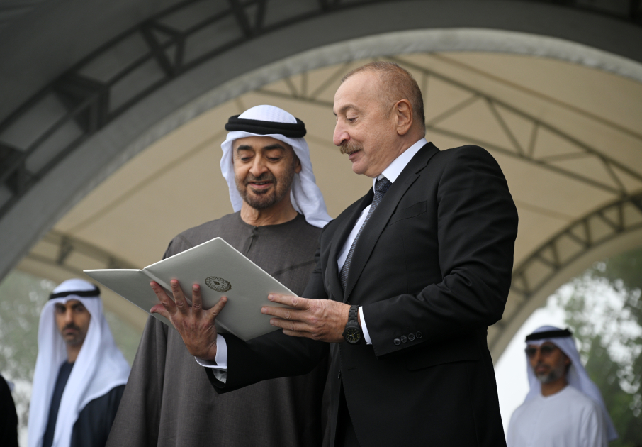 President Ilham Aliyev, UAE President watch Karabakh horses show at Jidir Duzu (PHOTO)