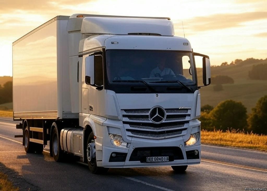 Azerbaijan reports surge in international road freight transport
