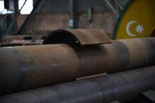 Journey to Depths of Caspian Sea: Human factor behind offshore oil platforms (PHOTO)