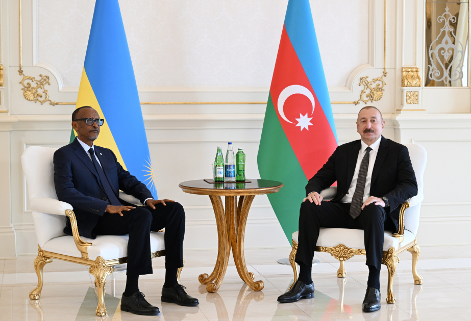 President Ilham Aliyev, President of Rwanda hold one-on-one meeting