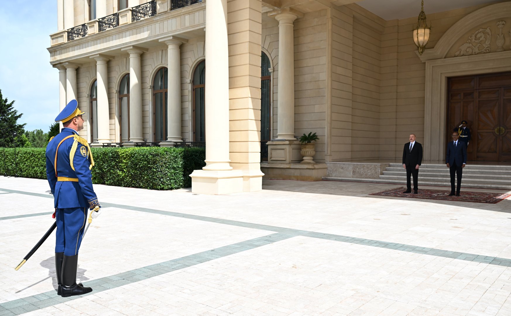 Baku hosts official welcome ceremony for President of Rwanda (PHOTO)