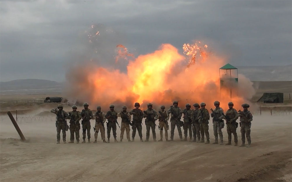 Azerbaijani Defense Ministry presents review of events of last week (VIDEO)