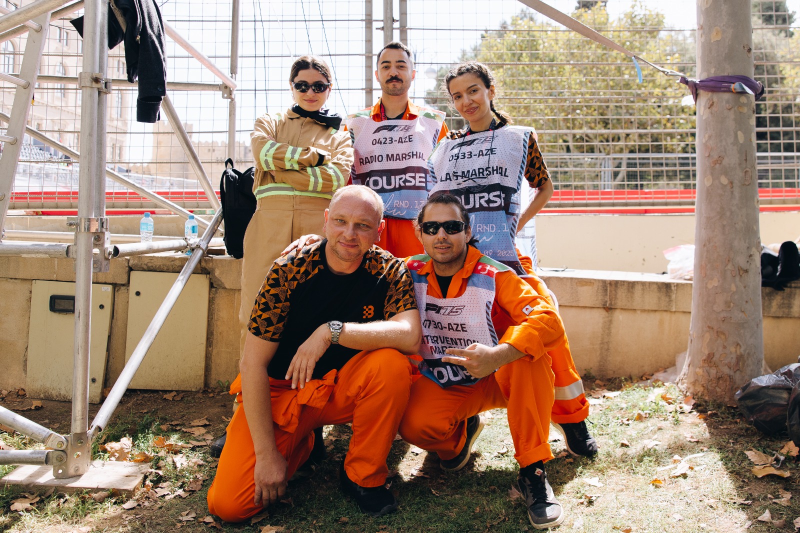 Baku City Circuit marshals take center stage after record-breaking qualifying chaos (PHOTO)