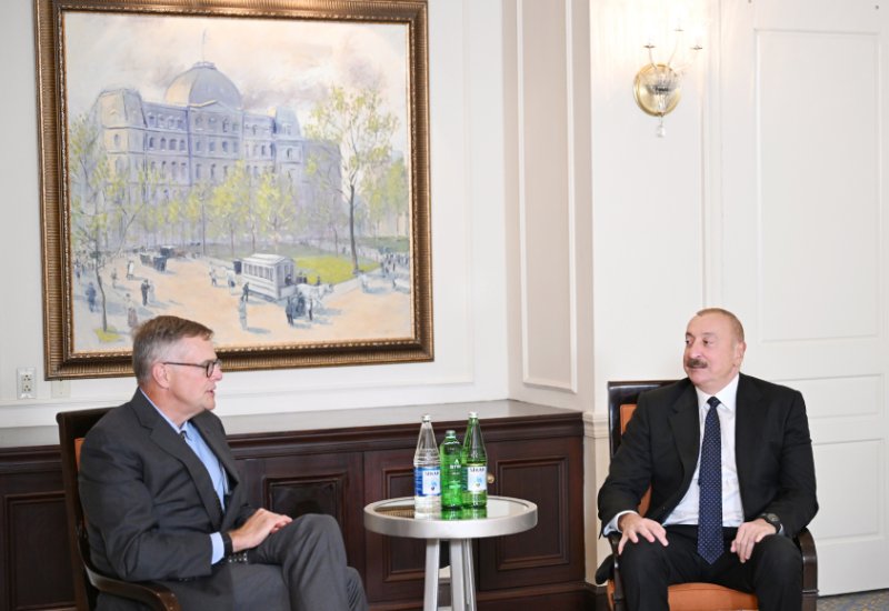 President Ilham Aliyev meets Chairman and CEO of Neuberger Berman in New York (PHOTO/VIDEO)