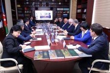 Georgian minister visits Azerbaijani diaspora committee (PHOTO)
