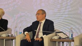 Baku hosts first Azerbaijan International Investment Forum (PHOTO)