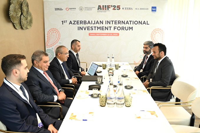 Azerbaijan, Qatar explore new avenues for economic cooperation (PHOTO)