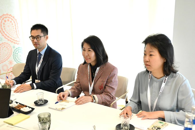 Azerbaijan, China discuss implementation of new investment initiatives (PHOTO)
