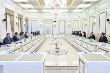 Azerbaijani Parliament speaker meets Laos chief prosecutor (PHOTO)