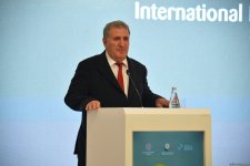 Heydar Aliyev Center lights up with grand opening of ‘Nasimi Festival of Poetry, Spirituality and Art’ (PHOTO)