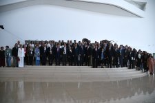 Heydar Aliyev Center lights up with grand opening of ‘Nasimi Festival of Poetry, Spirituality and Art’ (PHOTO)