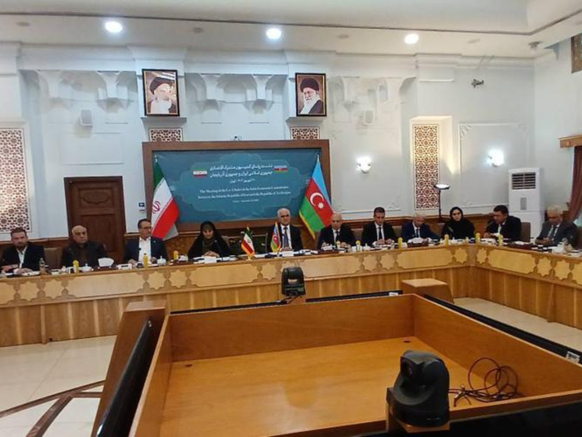 Azerbaijan, Iran delve into current collaboration and future dev't projects (PHOTO)