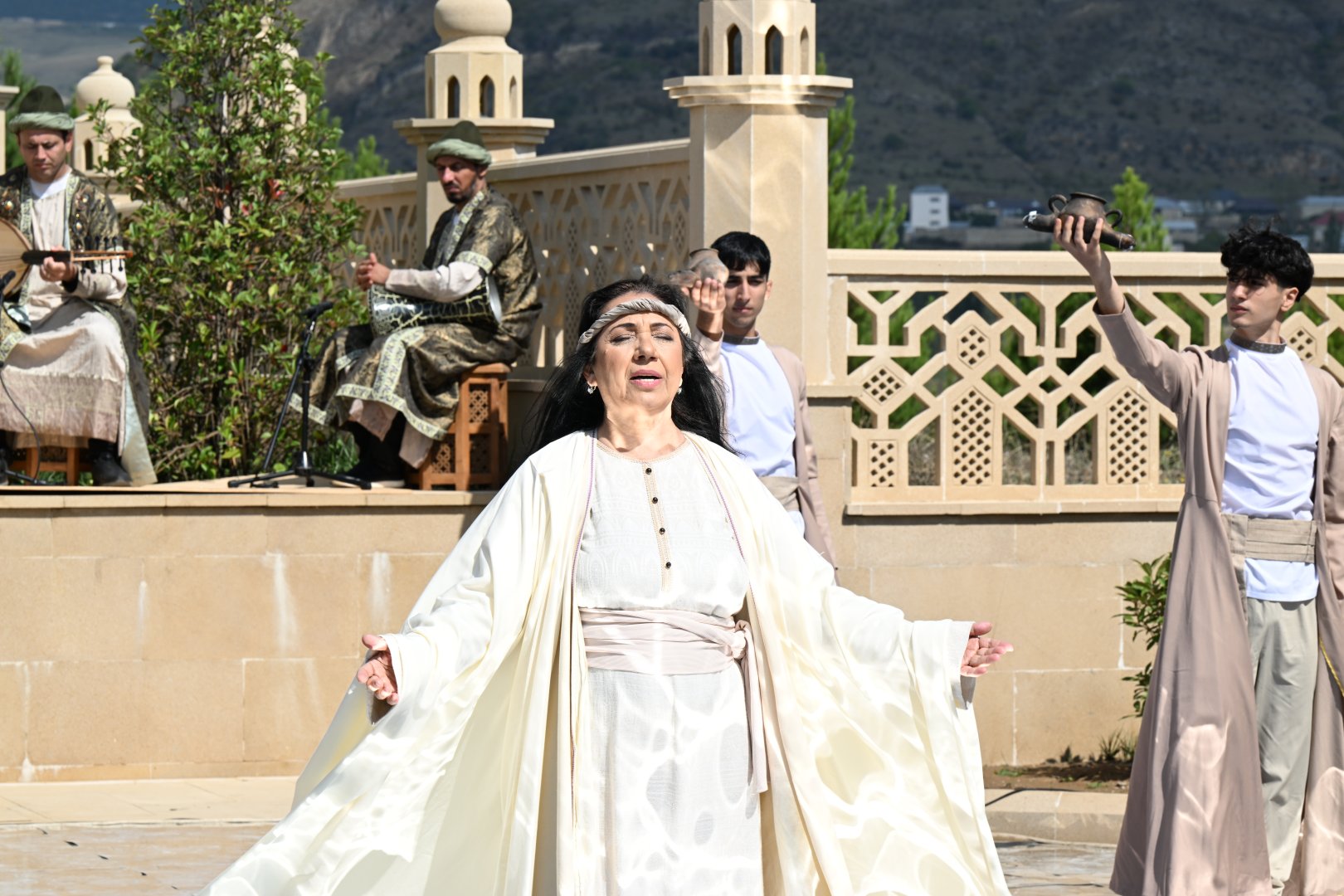 Nasimi Festival carrying on in poet's hometown of Shamakhi in Azerbaijan (PHOTO)