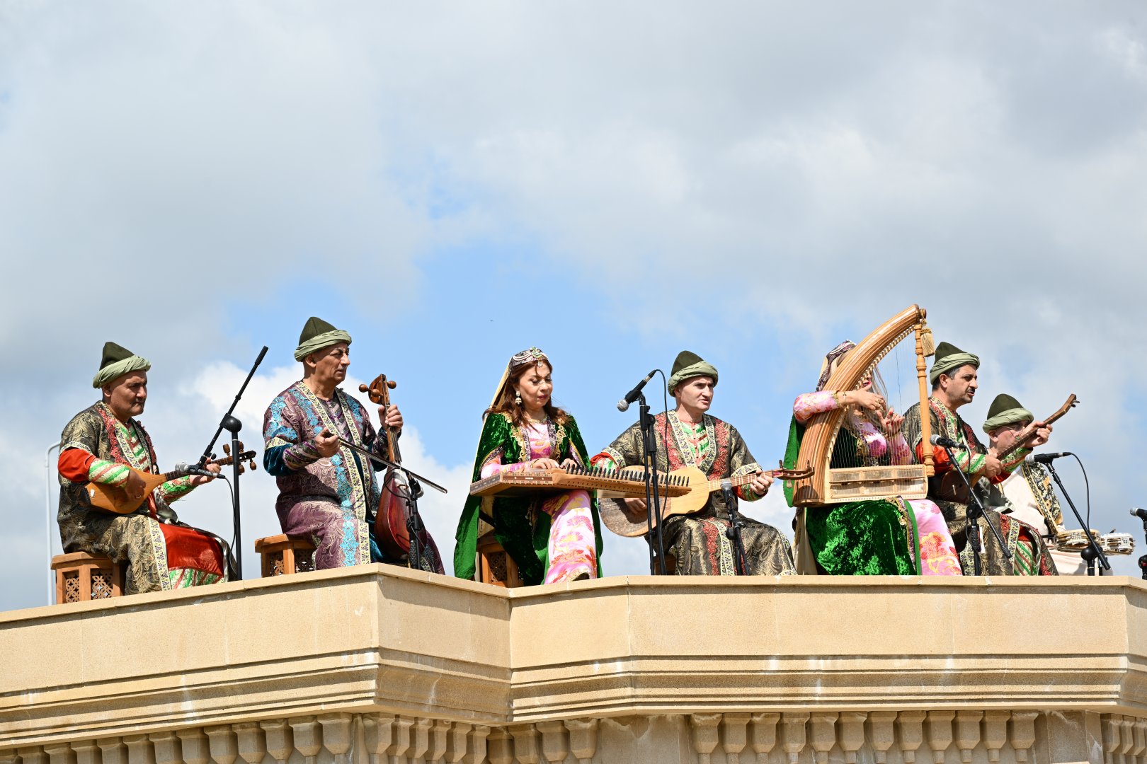 Nasimi Festival carrying on in poet's hometown of Shamakhi in Azerbaijan (PHOTO)