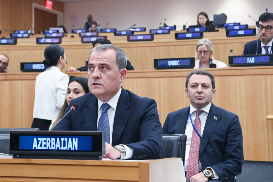 Azerbaijani FM addresses meeting on sidelines of 80th session of UNGA