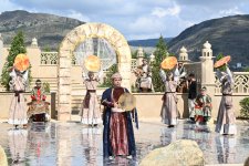 Nasimi Festival carrying on in poet's hometown of Shamakhi in Azerbaijan (PHOTO)