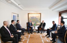 President Ilham Aliyev meets Prime Minister of Bulgaria in New York (PHOTO)
