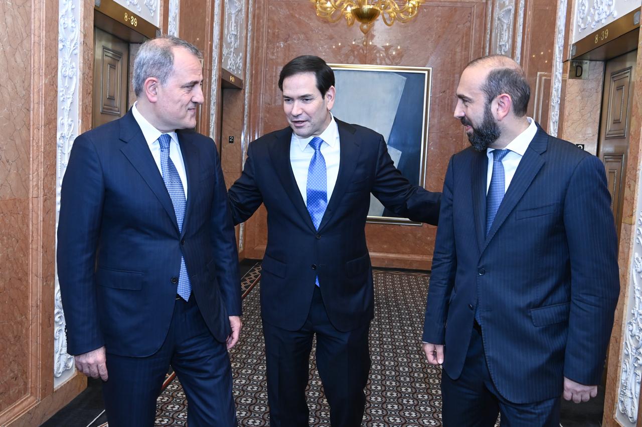 Azerbaijani Foreign Minister attends event organized by US Secretary of State (PHOTO)