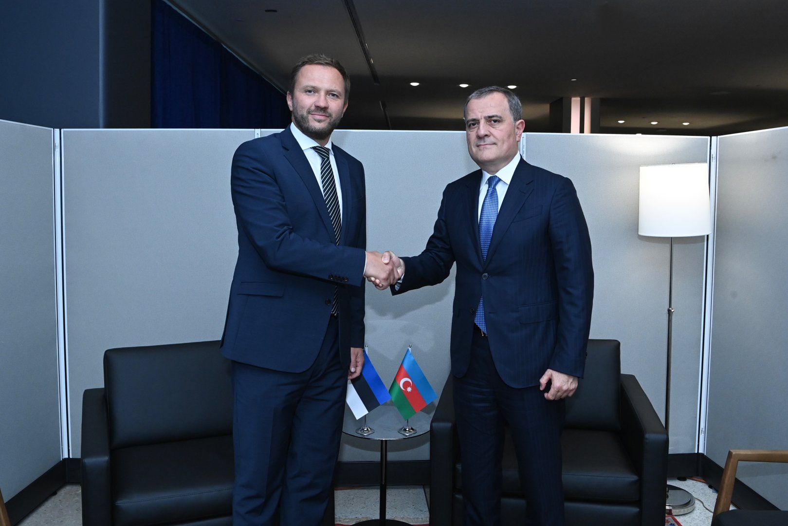 Azerbaijani FM meets with Estonian Foreign Minister (PHOTO)