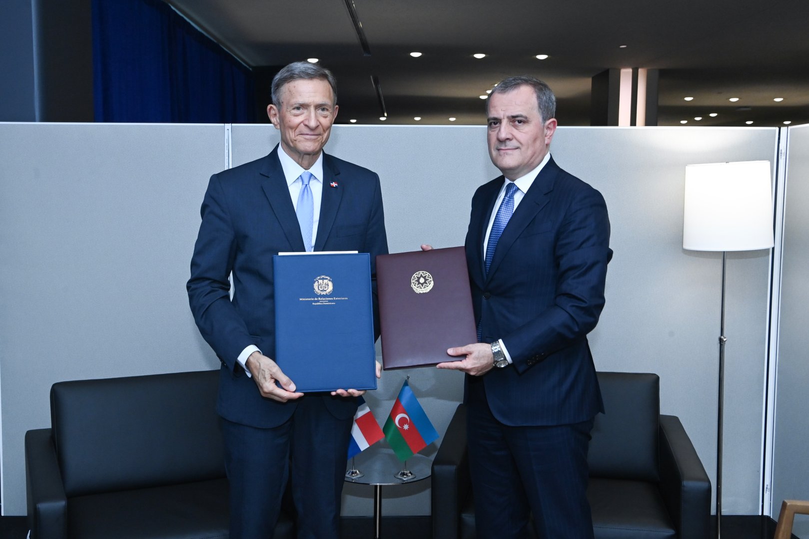 Azerbaijan, Dominican Republic sign visa waiver agreement for diplomatic passports (PHOTO)