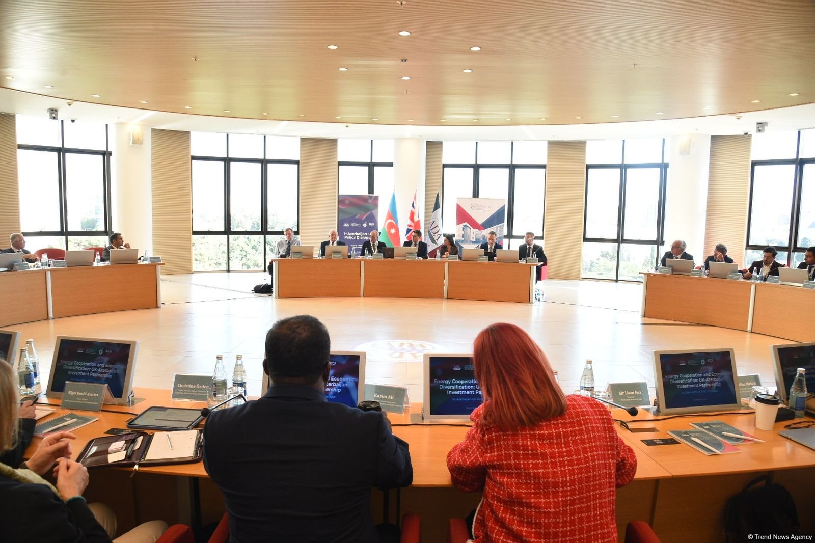 1st Azerbaijan-UK Political Dialogue continues with second day at ADA University (PHOTO)