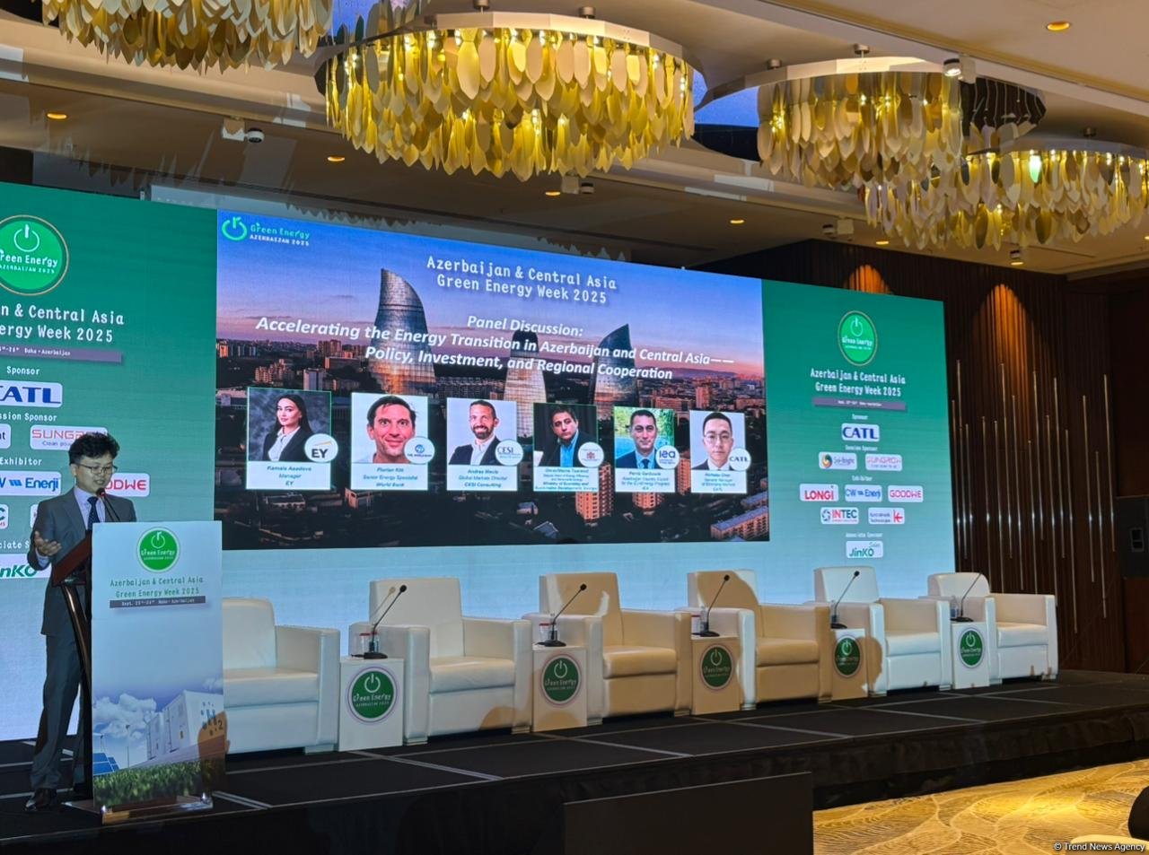 Baku hosts second day of Azerbaijan and Central Asia Green Energy Week