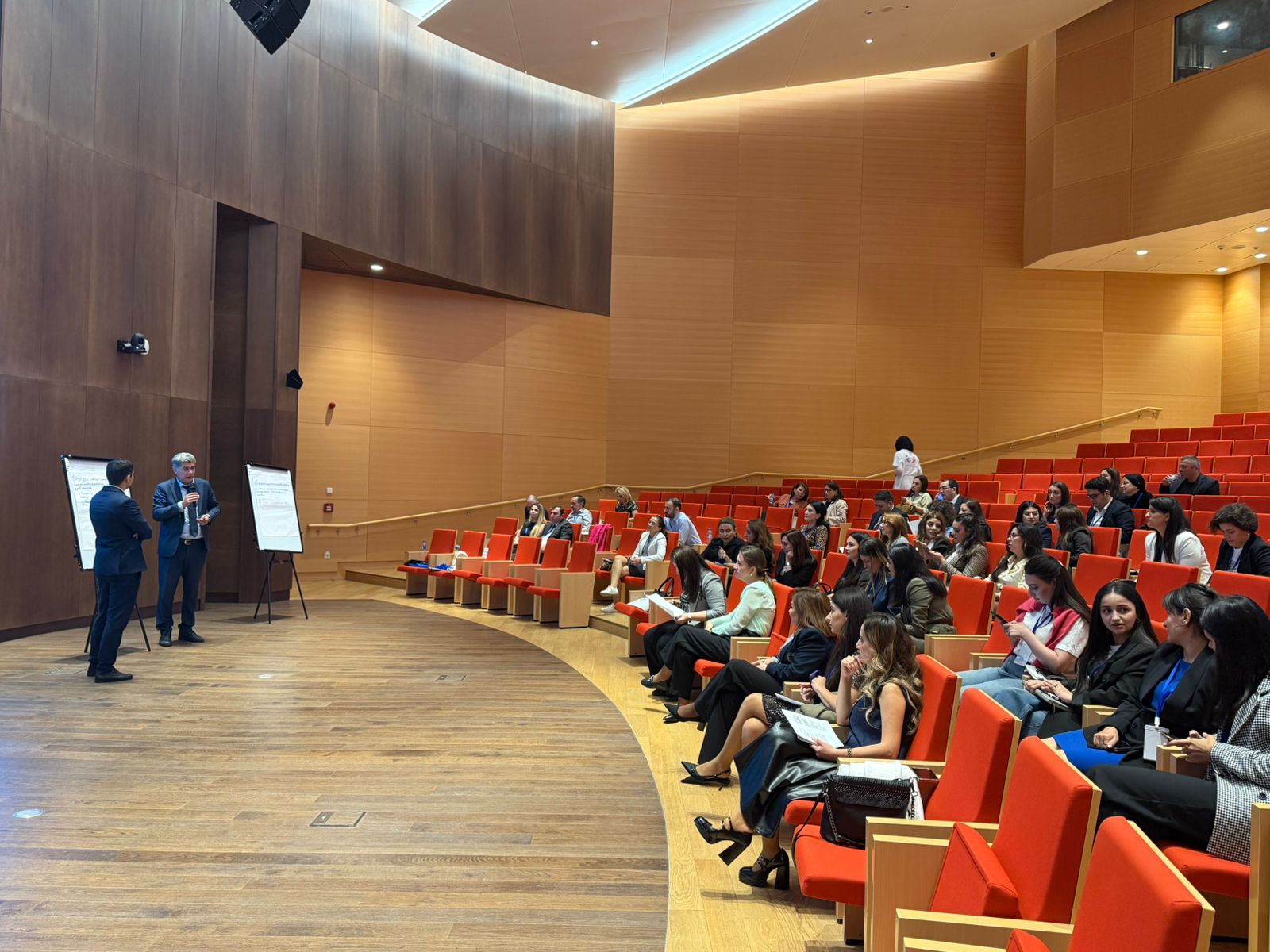 ADA University wraps up 2nd Quality Assurance Symposium on high note (PHOTO)