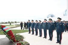 Azerbaijani top officials pay tribute at Victory Park Memorial on Remembrance Day (PHOTO/VIDEO)