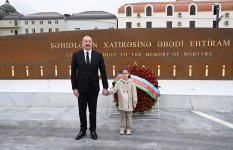 President Ilham Aliyev attends inauguration of Ganja Memorial Complex (PHOTO)
