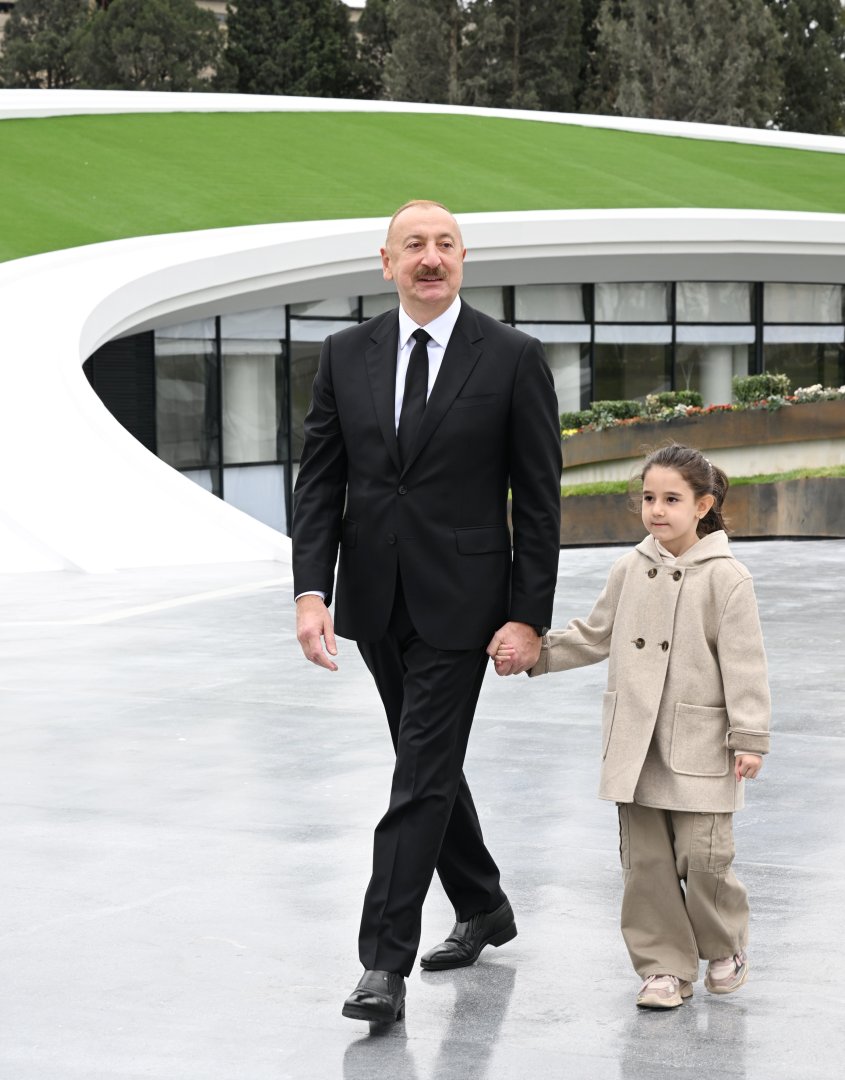 President Ilham Aliyev attends inauguration of Ganja Memorial Complex (PHOTO)