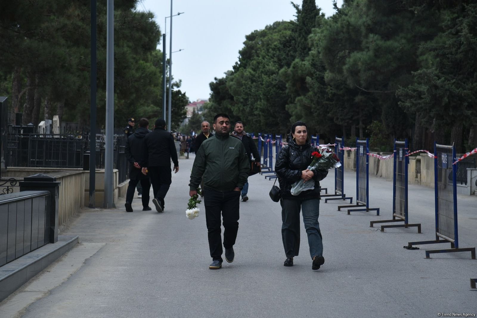 Azerbaijanis commemorate heroes of Second Karabakh War (PHOTO)