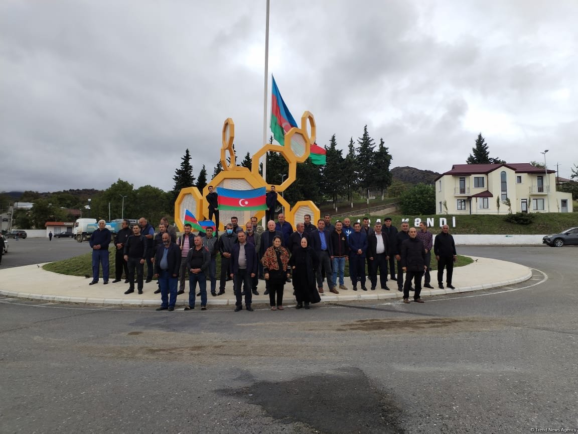 Khankendi, Aghdara, and Khojaly join voices in silence to mark Remembrance Day (PHOTO)