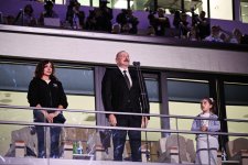 Heartfelt meeting of President Ilham Aliyev and First Lady Mehriban Aliyeva with children of martyrs in Ganja (PHOTO/VIDEO)