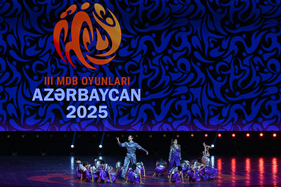 President Ilham Aliyev, First Lady Mehriban Aliyeva watch 3rd CIS Games in Ganja (PHOTO/VIDEO)