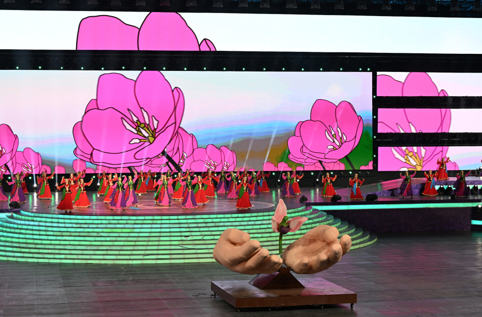 President Ilham Aliyev, First Lady Mehriban Aliyeva watch 3rd CIS Games in Ganja (PHOTO/VIDEO)