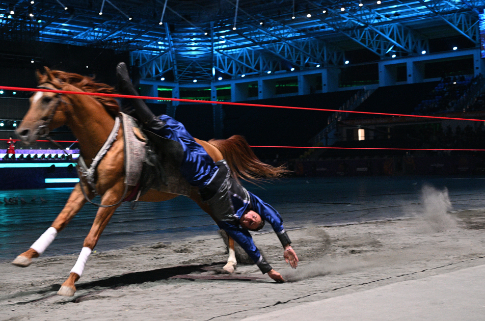 President Ilham Aliyev, First Lady Mehriban Aliyeva watch 3rd CIS Games in Ganja (PHOTO/VIDEO)