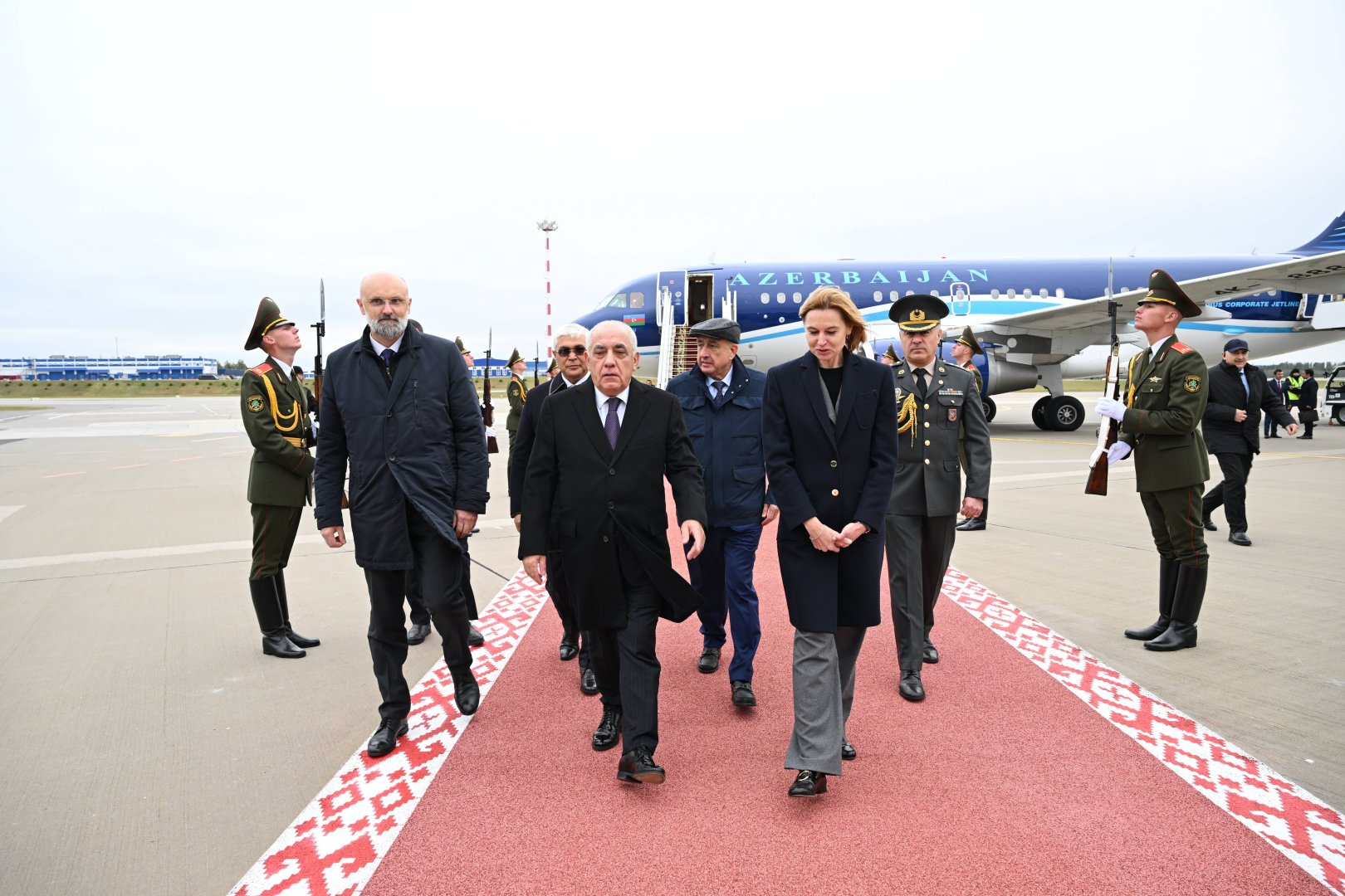 Azerbaijan’s Prime Minister heads to Minsk for key CIS summit (PHOTO)
