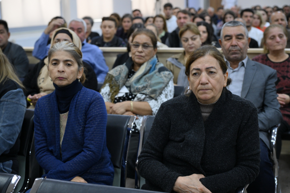 Azerbaijani court presses on with trial of Armenians charged with war crimes (PHOTO)