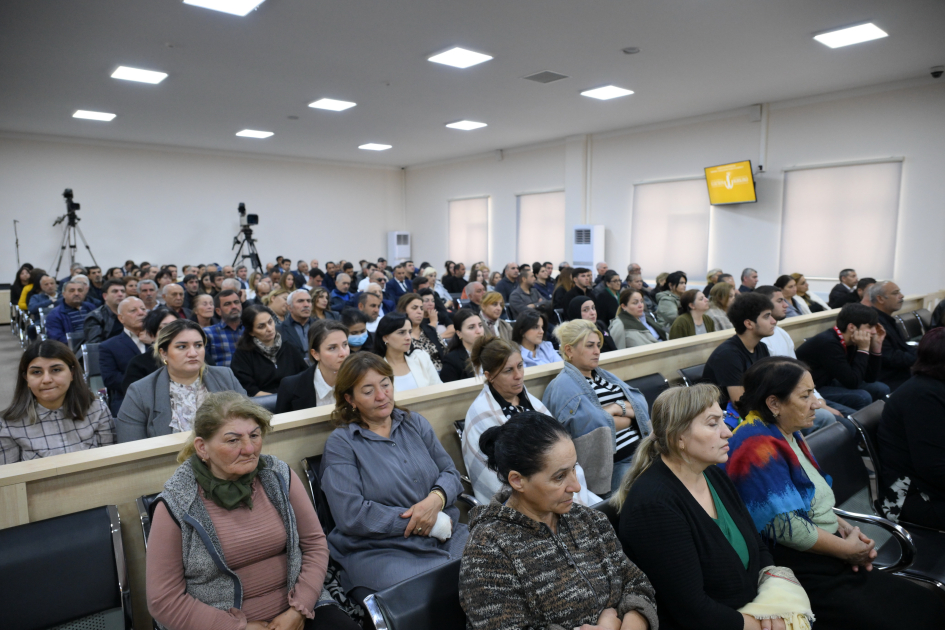 Azerbaijani court presses on with trial of Armenians charged with war crimes (PHOTO)