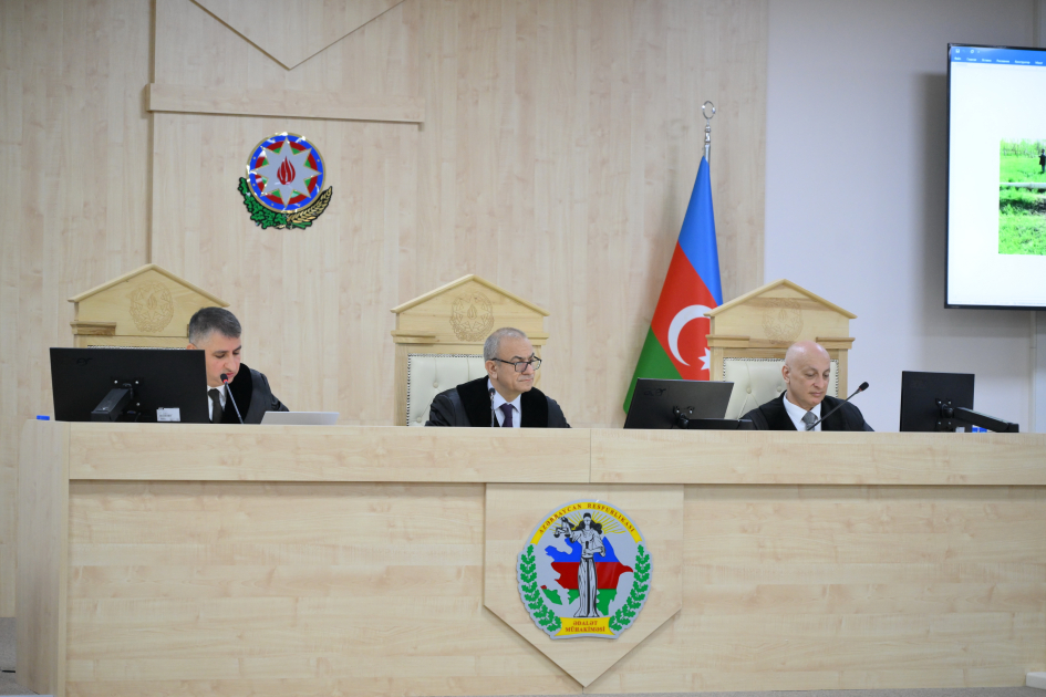 Azerbaijani court presses on with trial of Armenians charged with war crimes (PHOTO)