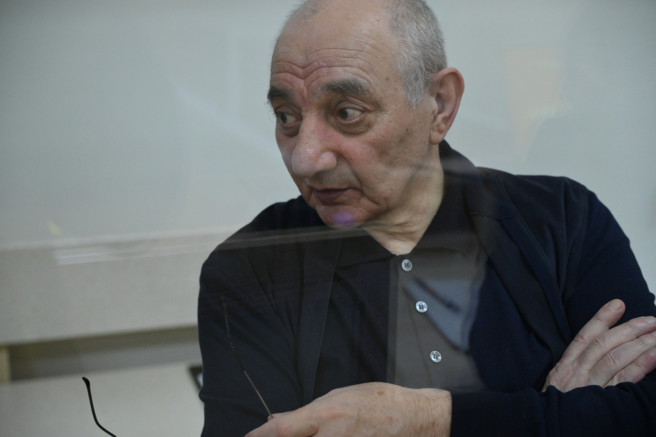 Azerbaijani court presses on with trial of Armenians charged with war crimes (PHOTO)