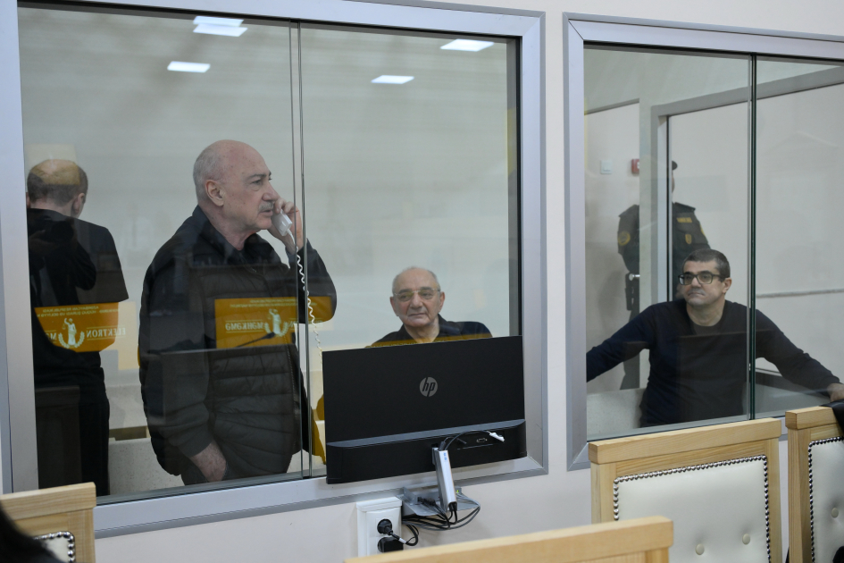 Azerbaijani court presses on with trial of Armenians charged with war crimes (PHOTO)