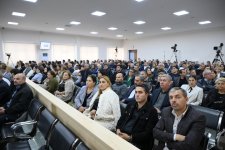 Azerbaijani court presses on with trial of Armenians charged with war crimes (PHOTO)