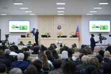 Azerbaijani court presses on with trial of Armenians charged with war crimes (PHOTO)