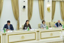 Azerbaijani Parliament Speaker holds talks with Turkish Human Rights Chair (PHOTO)
